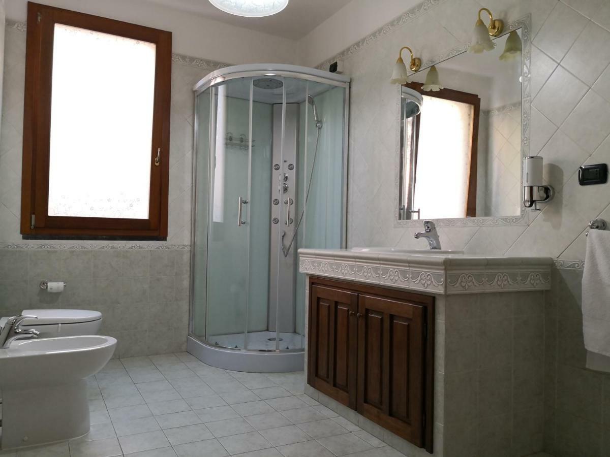 B&B Villa Martina Sardara Esterno foto
